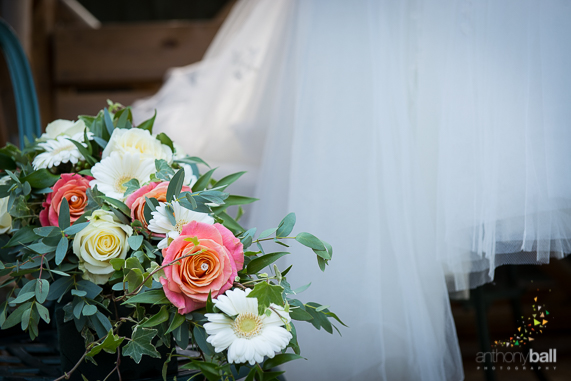 Gloucestershire-Wedding-Photographer-Coral Roses